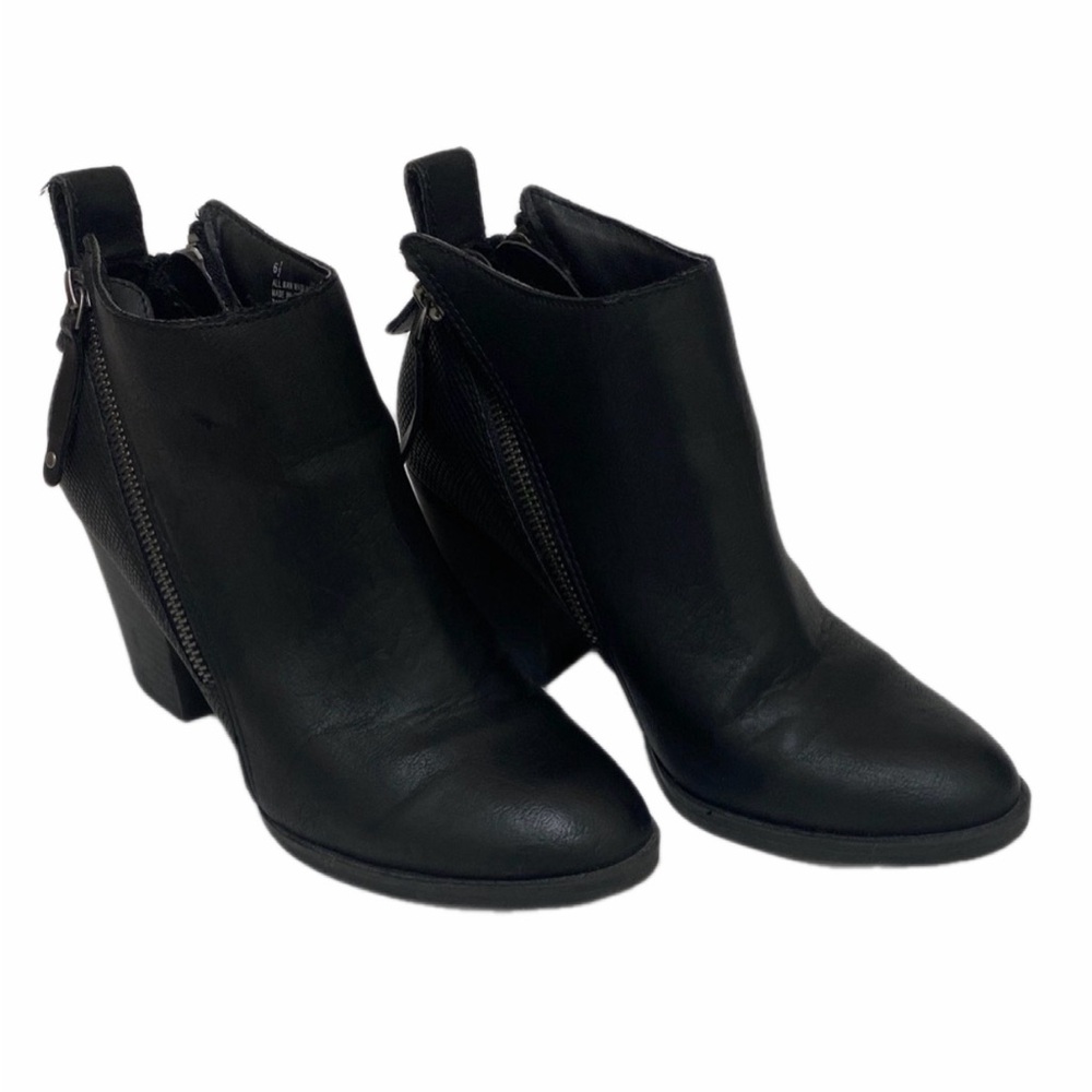 DV by Dolce Vita Black Ankle Booties